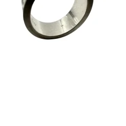 Anello Gucci con incisione ape e GG