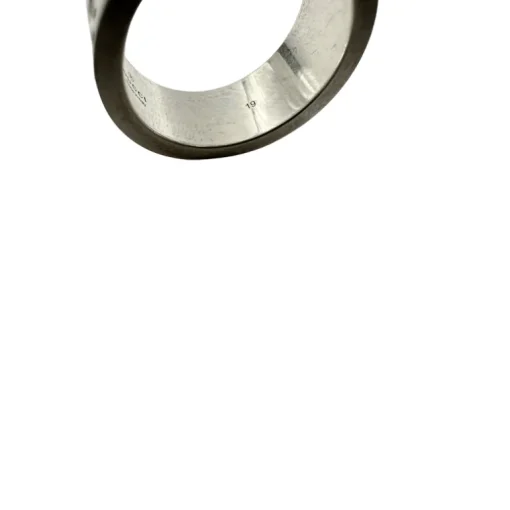 Anello Gucci con incisione ape e GG