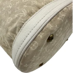 Bucket Lv