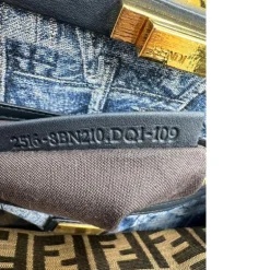 Fendi Peekaboo con tracolla