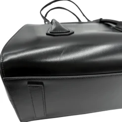 Givenchy Antigona Lock