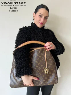 Louis Vuitton Artsy MM