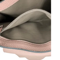 Louis Vuitton Capucines MM