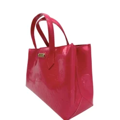 LV Wilshire vernis fucsia