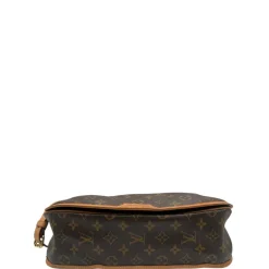 Menilmontant MM Louis Vuitton