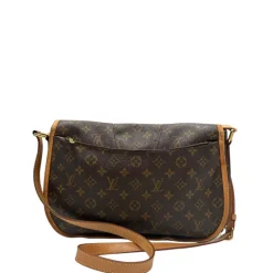 Menilmontant MM Louis Vuitton