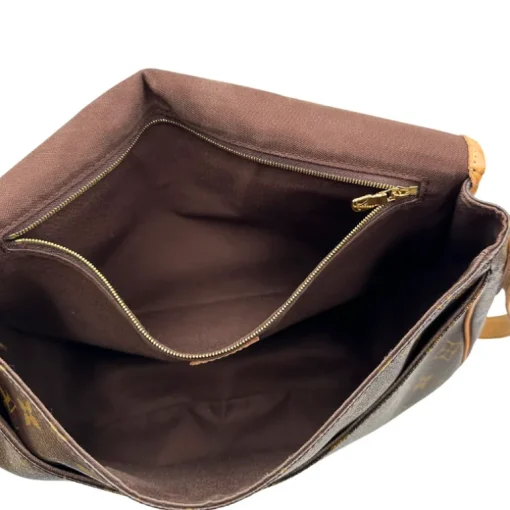 Menilmontant MM Louis Vuitton