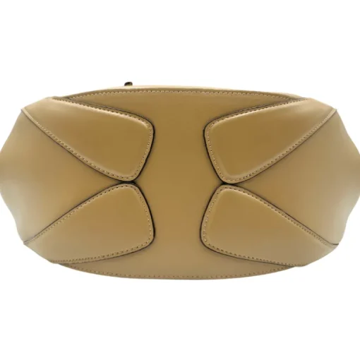 Mia Tote Wandler