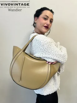 Mia Tote Wandler