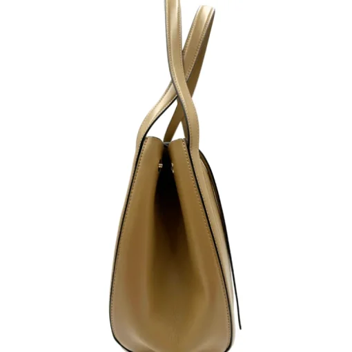 Mia Tote Wandler