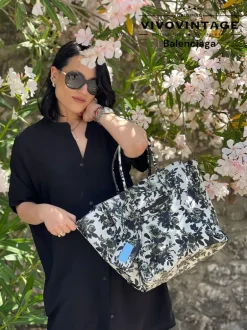 Papier Balenciaga bag