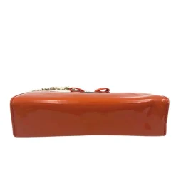 Pochette Ferragamo vernis