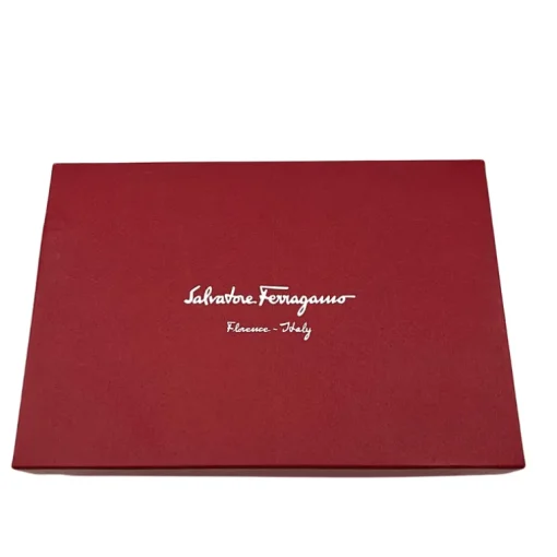 Pochette Ferragamo vernis
