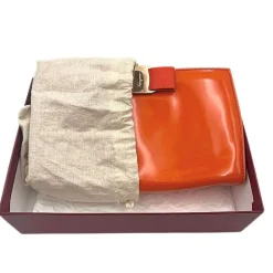 Pochette Ferragamo vernis