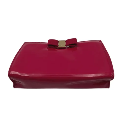 Pochette Ferragamo vernis