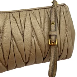 Pochette Gaufré Miu Miu