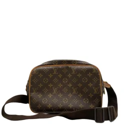 Reporter PM Louis Vuitton