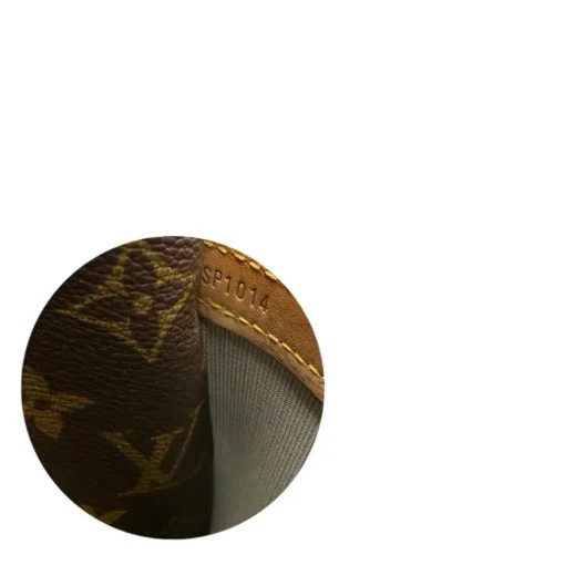 Reporter PM Louis Vuitton