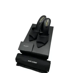 Sandali Yves Saint Laurent Suite n 37