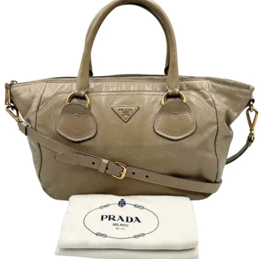 Satchel Prada con tracolla