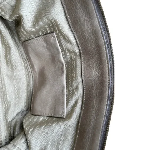 Satchel Prada con tracolla