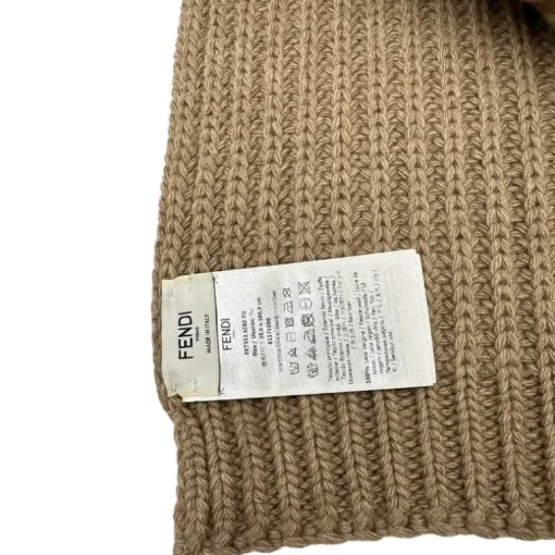 Set cappello e sciarpa Fendi
