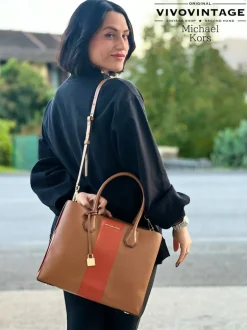 Shopper Michael Kors