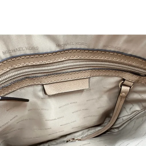 Shopper Michael Kors
