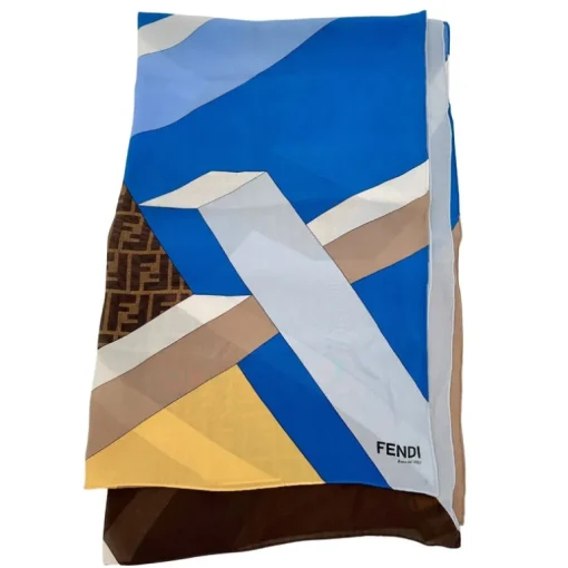 Stola Fendi
