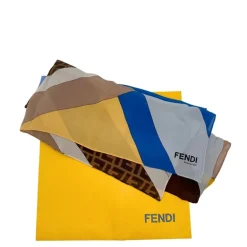 Stola Fendi