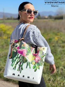 Tote Marni