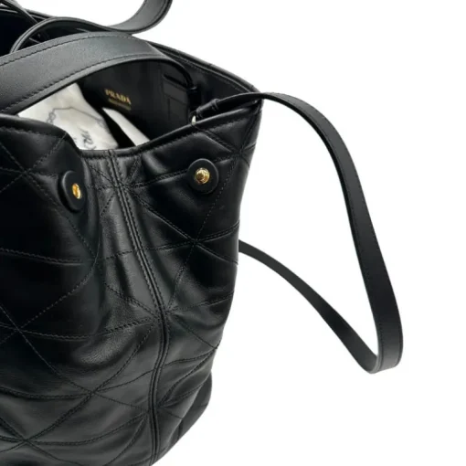 Tote Prada