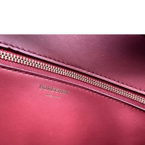 Tracolla Burberry vernis TB