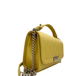 Trendy Chanel bag matelassé