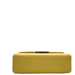 Trendy Chanel bag matelassé