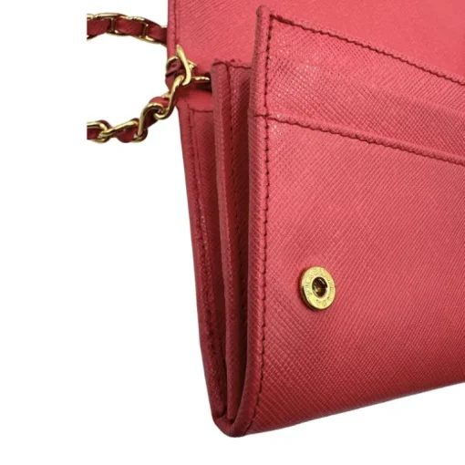 Wallet on chain Prada