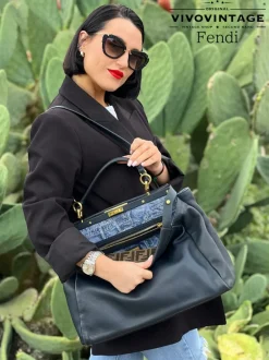 Fendi Peekaboo con tracolla